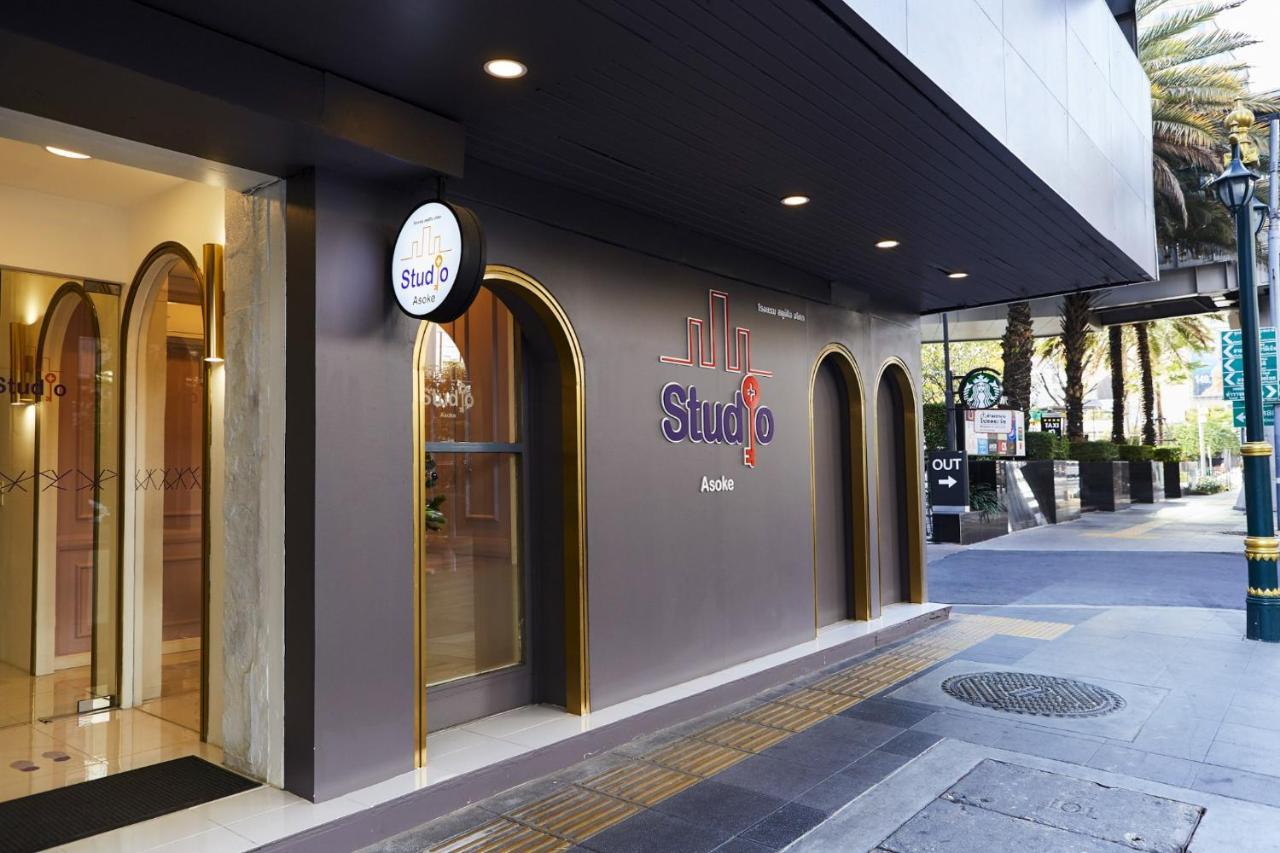 Studio Asoke Hotel Bangkok Exterior photo